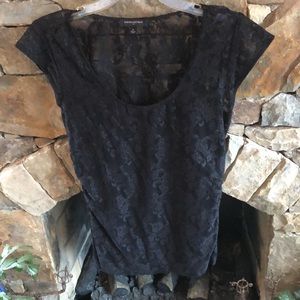 Banana Republic Medium Black Lacy Lined Crop Sleeved Dressy Top; NWOT Never Worn
